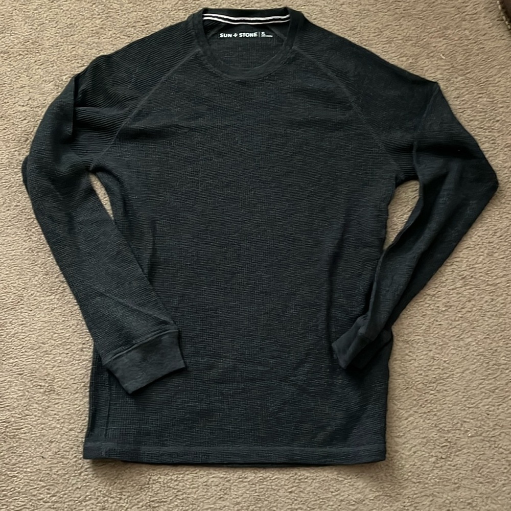 Men’s Sun and stone waffle shirt size extra large